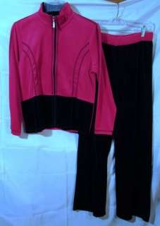   Traders Women Petite Med, Lounge / Warm up / Track Set, Pants & Top